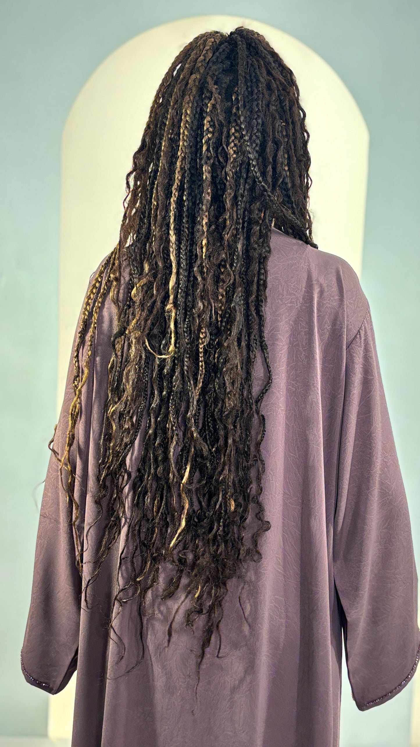 Sophisticated Rose Taupe Korean Fukha Abaya: Delicate Hand-Beaded Accents & Elegant Textured Finish